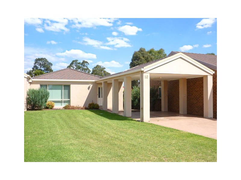 10 GAVIN CLOSE, Traralgon VIC 3844