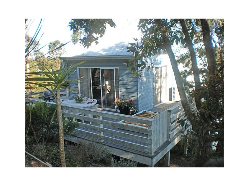 81 Toorak Avenue, Loch Sport VIC 3851