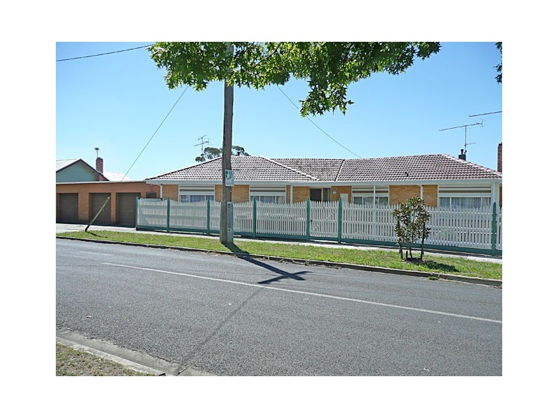 9 Latrobe Road, Morwell VIC 3840