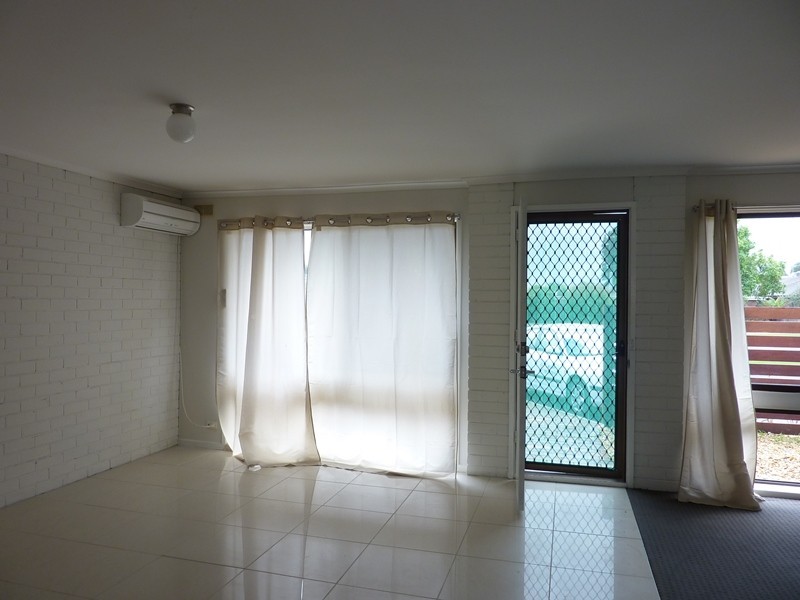 2/19 ORMOND ROAD, Traralgon VIC 3844