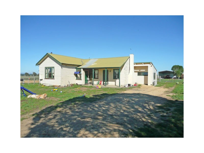 263 LOWER CAIRNBROOK ROAD, Glengarry VIC 3854