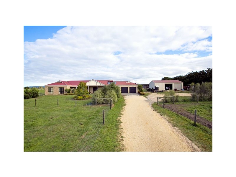 2056 PRINCES HIGHWAY, Rosedale VIC 3847
