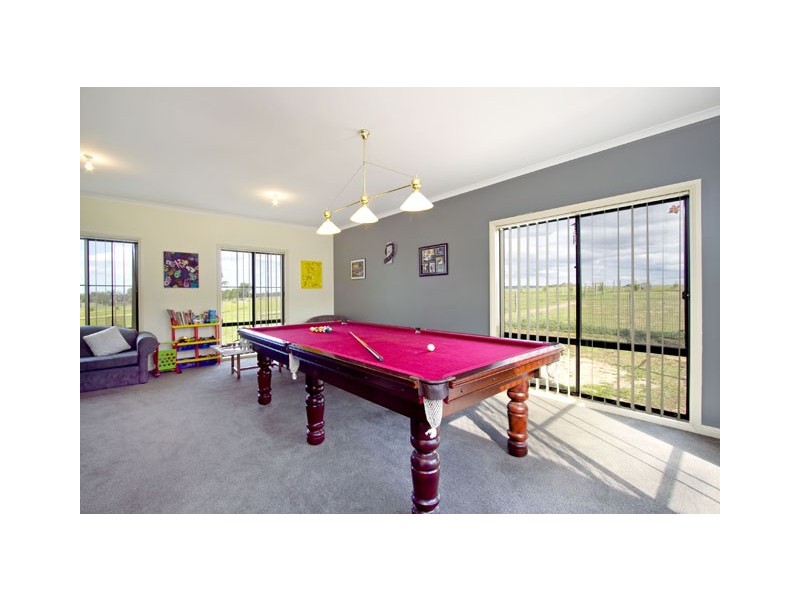 2056 PRINCES HIGHWAY, Rosedale VIC 3847