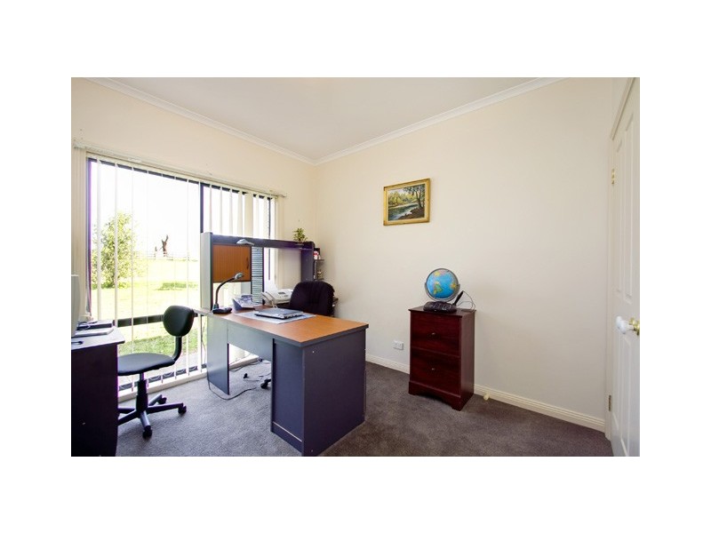 2056 PRINCES HIGHWAY, Rosedale VIC 3847