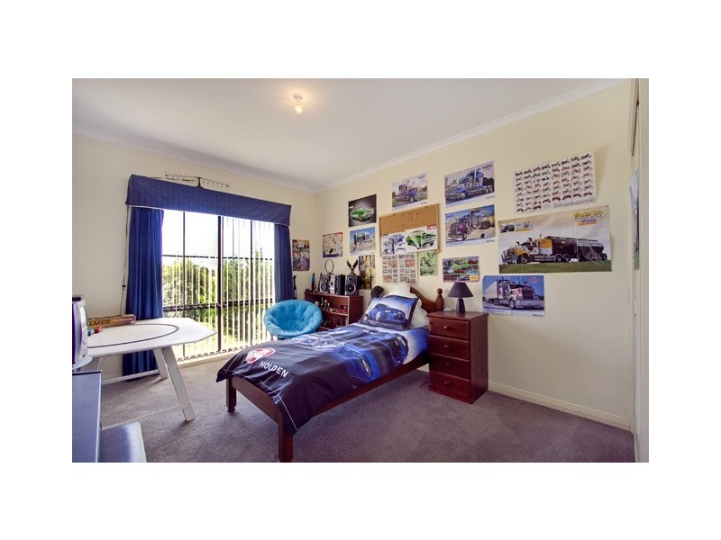 2056 PRINCES HIGHWAY, Rosedale VIC 3847