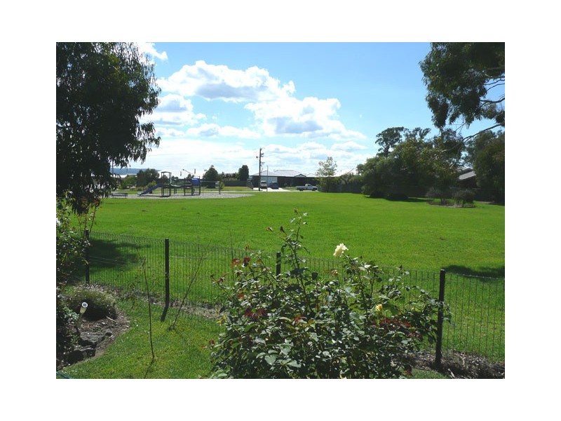 32 PARKWOOD WAY, Traralgon VIC 3844