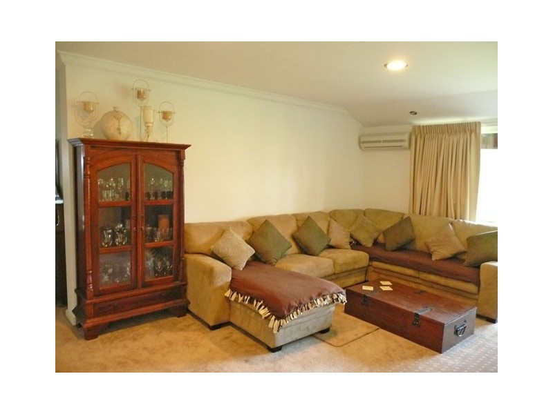 55 CRANWELL CRESCENT, Hazelwood North VIC 3840