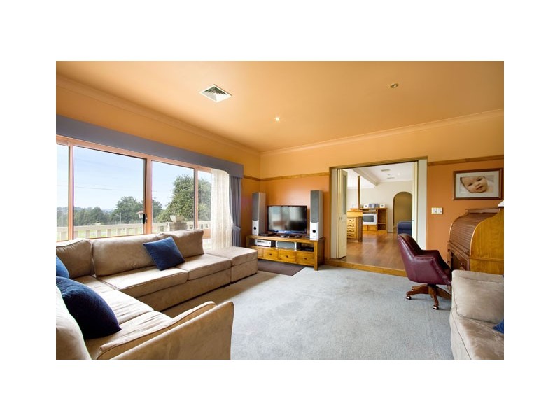 2 MARSHALL STREET, Yallourn North VIC 3825