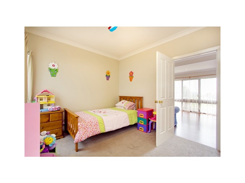 2 MARSHALL STREET, Yallourn North VIC 3825