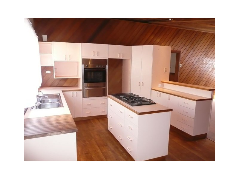 8 COATES STREET, Traralgon VIC 3844