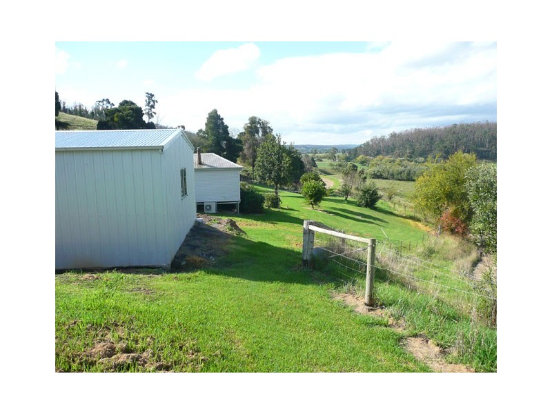 646 MERRIMANS CREEK ROAD, Gormandale VIC 3873