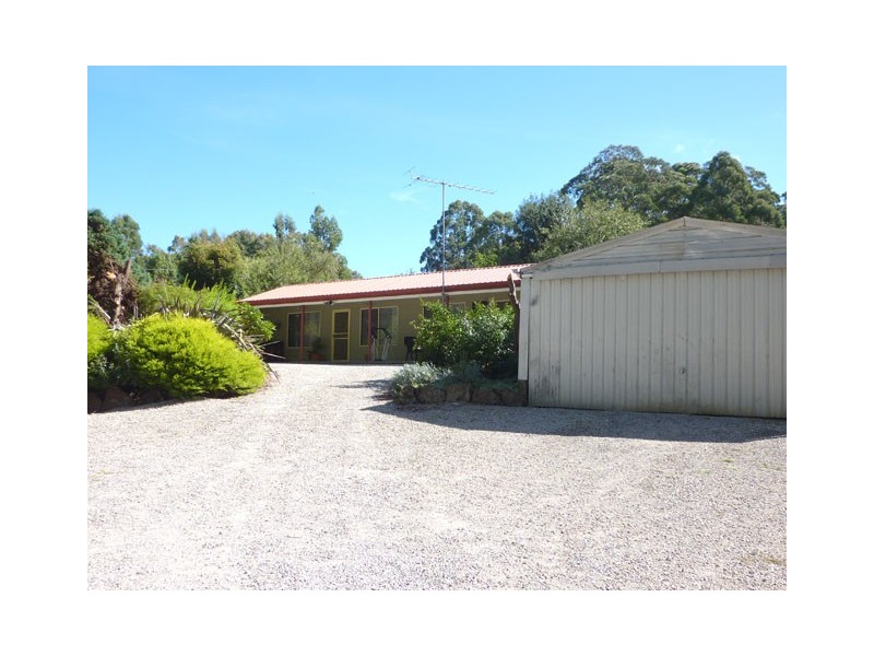 41 STITCHLING STREET, Carrajung VIC 3844