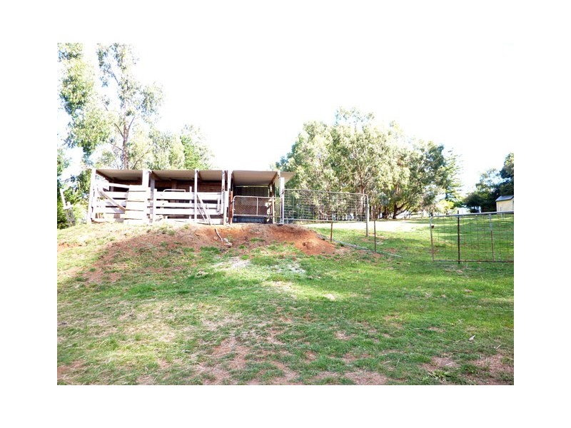 41 STITCHLING STREET, Carrajung VIC 3844