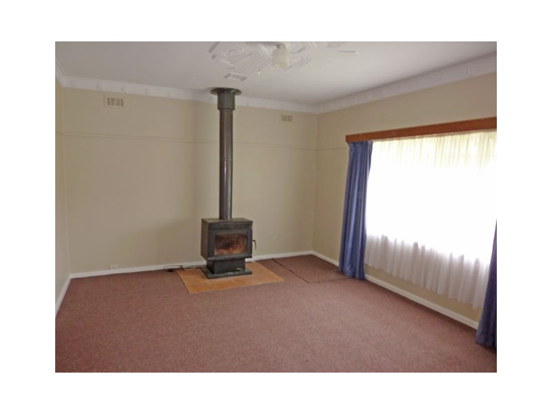 22 KING STREET, Toongabbie VIC 3856