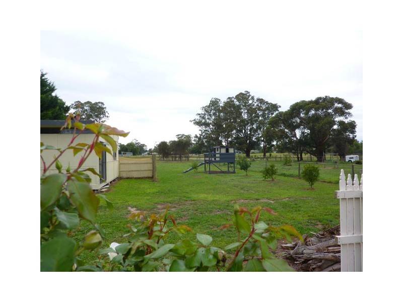 22 KING STREET, Toongabbie VIC 3856