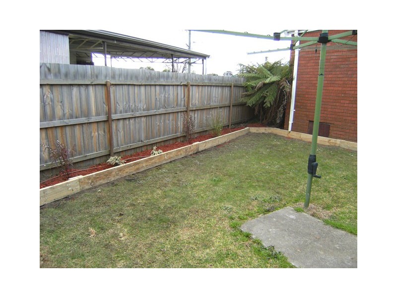 19 BERNARD AVENUE, Traralgon VIC 3844