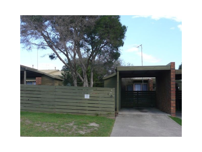 2/45 Strathcole Drive, Traralgon VIC 3844