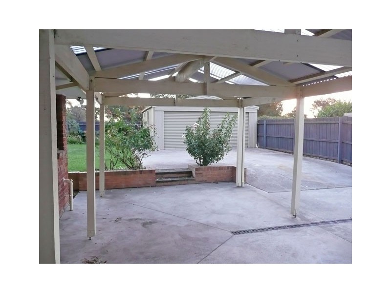 52 MORGAN DRIVE, Traralgon VIC 3844