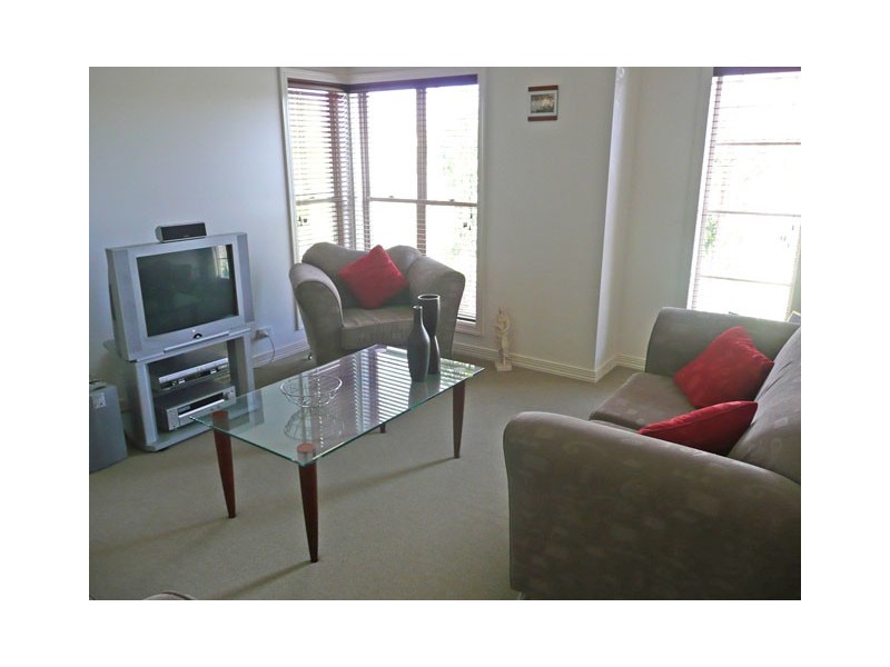 95 ELLAVALE DRIVE, Traralgon VIC 3844