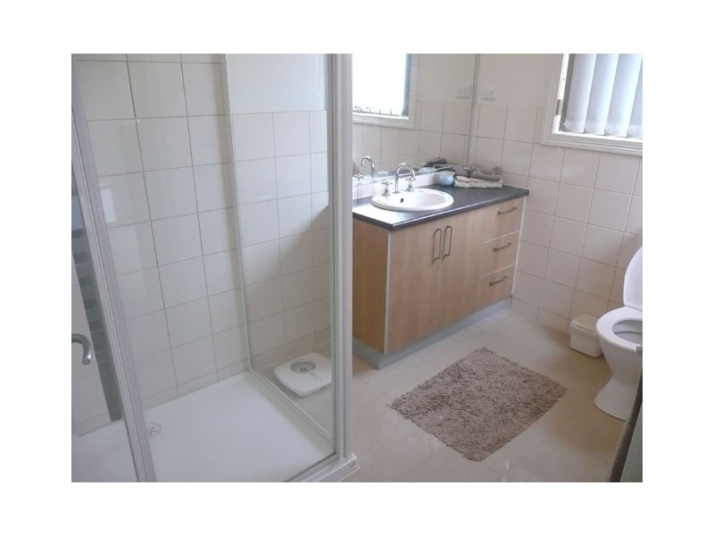 95 ELLAVALE DRIVE, Traralgon VIC 3844