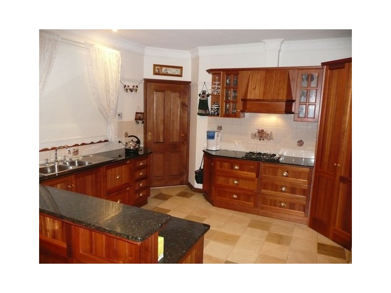 17 THE AVENUE, Traralgon VIC 3844