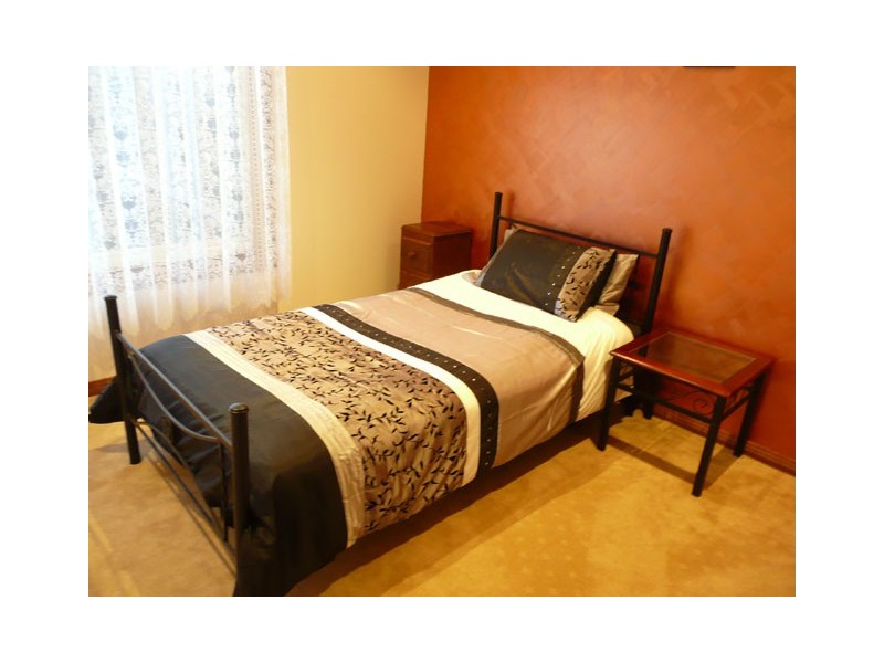 17 THE AVENUE, Traralgon VIC 3844