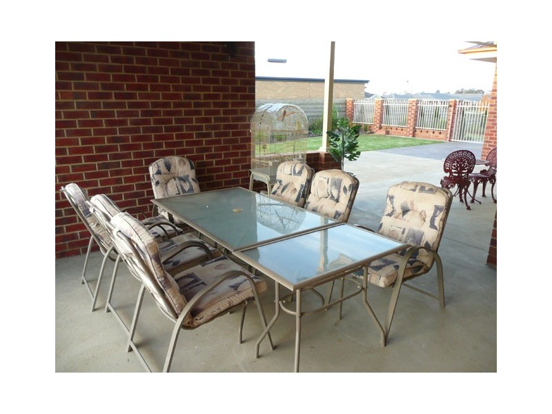 17 THE AVENUE, Traralgon VIC 3844