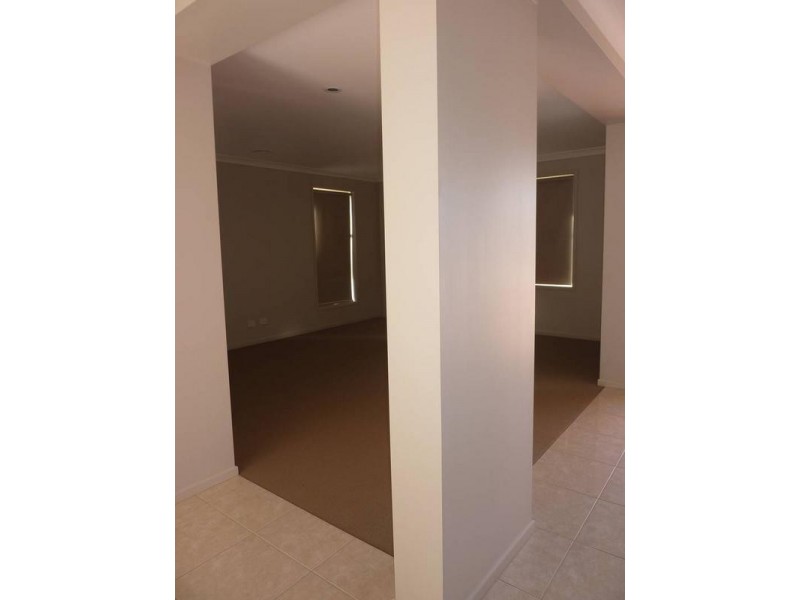 57 Riverslea Blvd, Traralgon VIC 3844