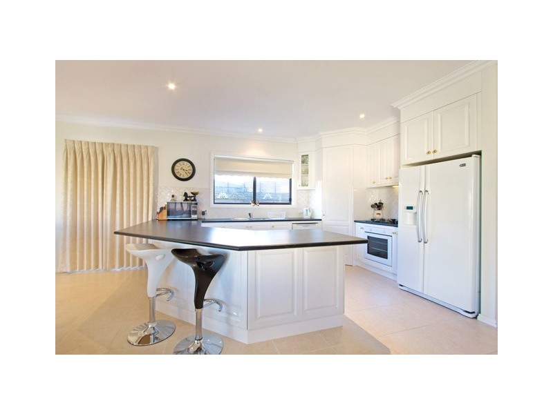 4 MITCHELL DRIVE, Traralgon VIC 3844