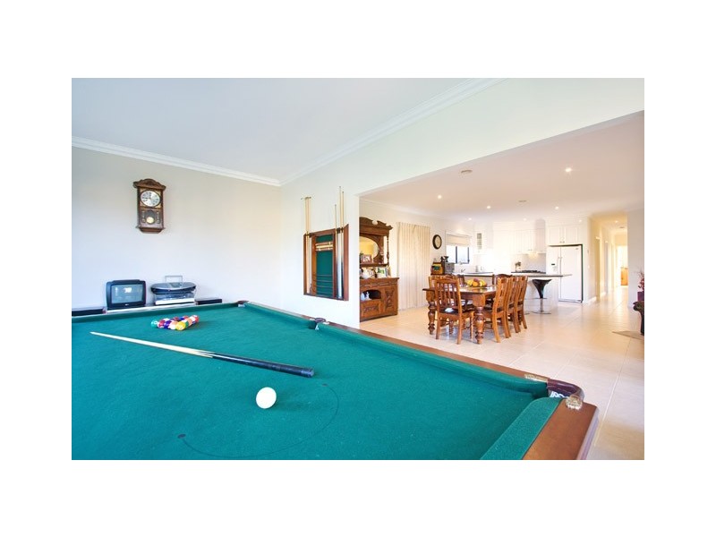 4 MITCHELL DRIVE, Traralgon VIC 3844