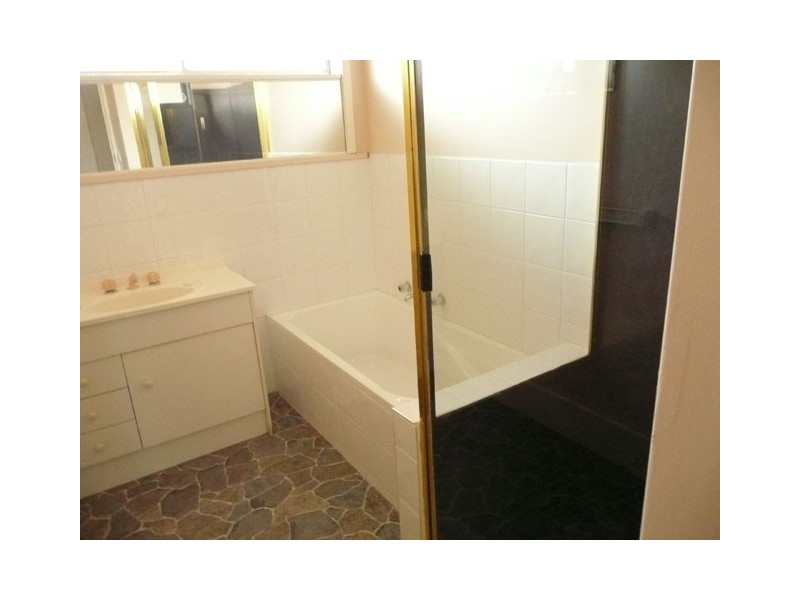 2 COBBLEDICK COURT, Traralgon VIC 3844