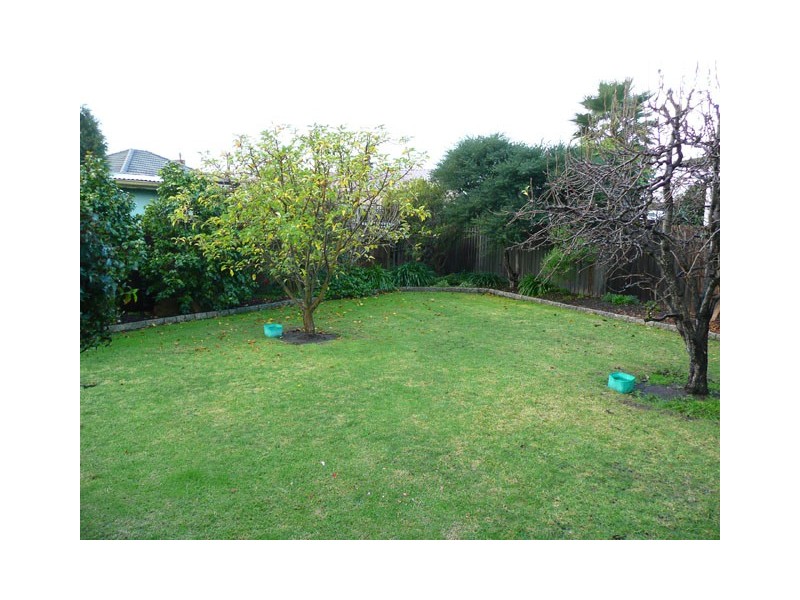 32 HIGH STREET, Traralgon VIC 3844