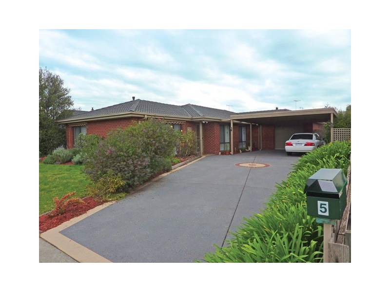 5 THE AVENUE, Traralgon VIC 3844