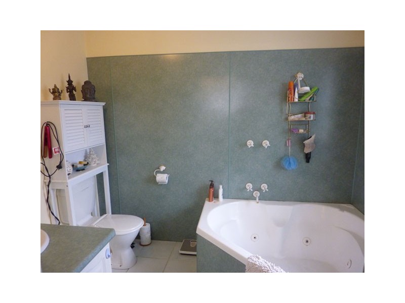 5 THE AVENUE, Traralgon VIC 3844