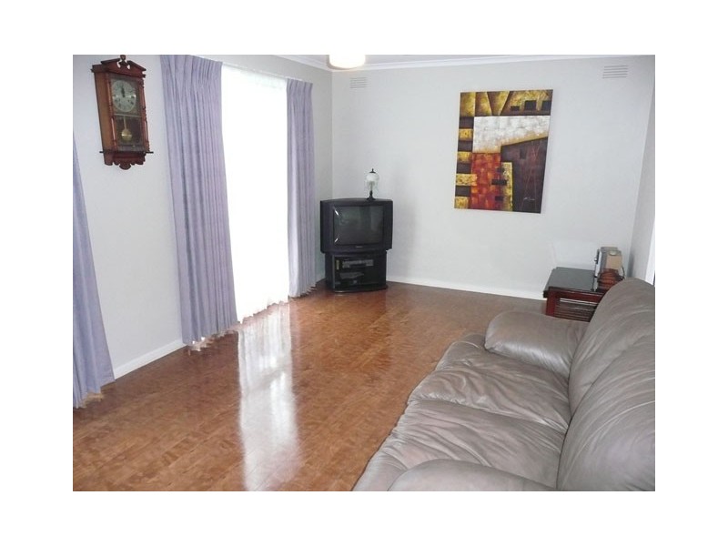 37 BURNET PLACE, Traralgon VIC 3844