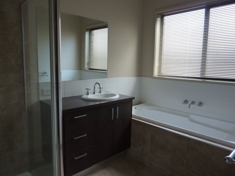 32 Graduate Place, Traralgon VIC 3844