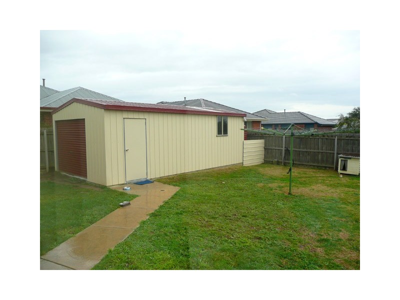 2 CAGNEY COURT, Traralgon VIC 3844