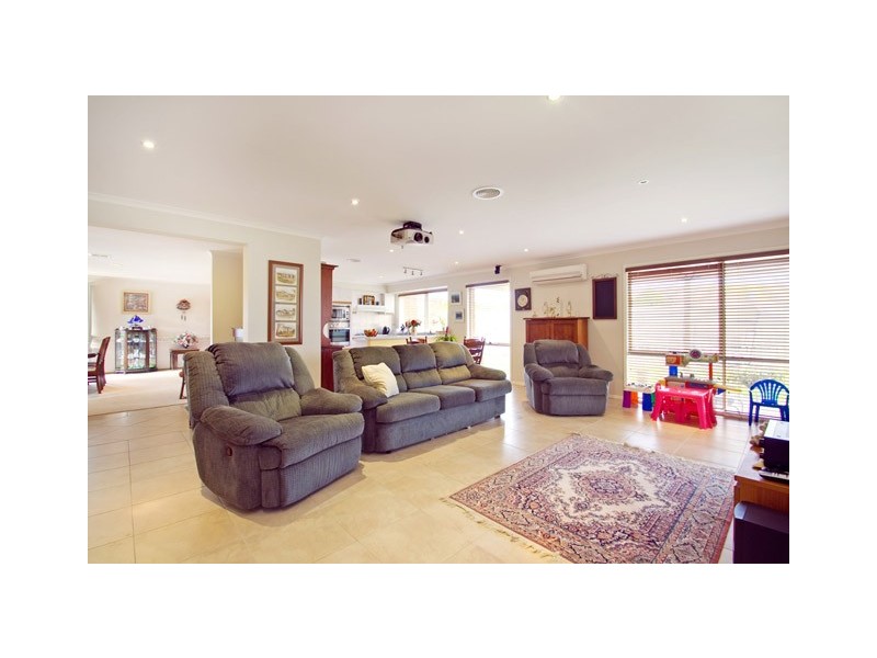 57 WIRILDA CRESCENT, Traralgon VIC 3844
