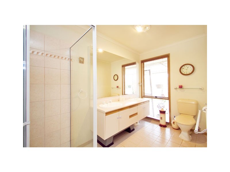 57 WIRILDA CRESCENT, Traralgon VIC 3844