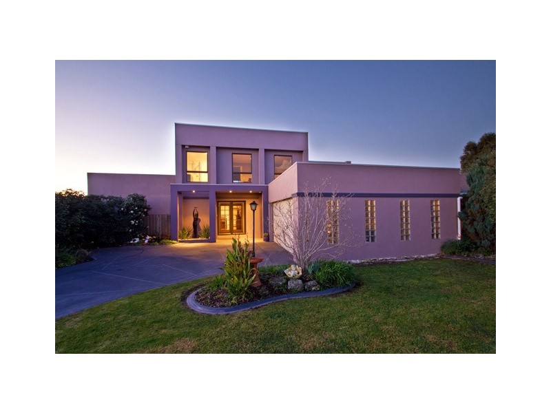 6 MAYFAIR COURT, Traralgon VIC 3844