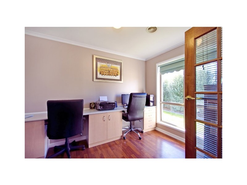 6 MAYFAIR COURT, Traralgon VIC 3844