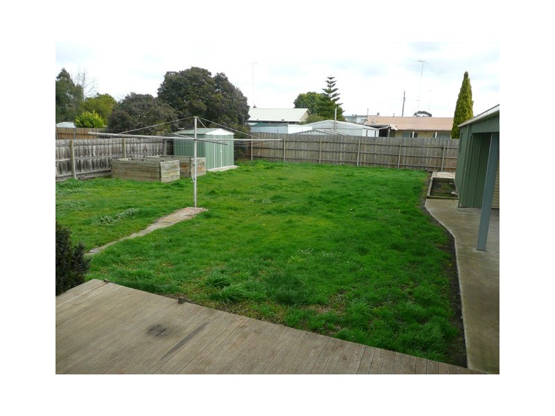 29 BERNARD AVENUE, Traralgon VIC 3844
