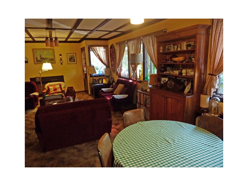 52 STITCHLING STREET, Carrajung VIC 3844