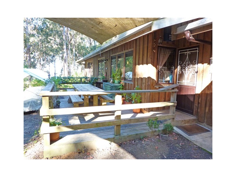 52 STITCHLING STREET, Carrajung VIC 3844
