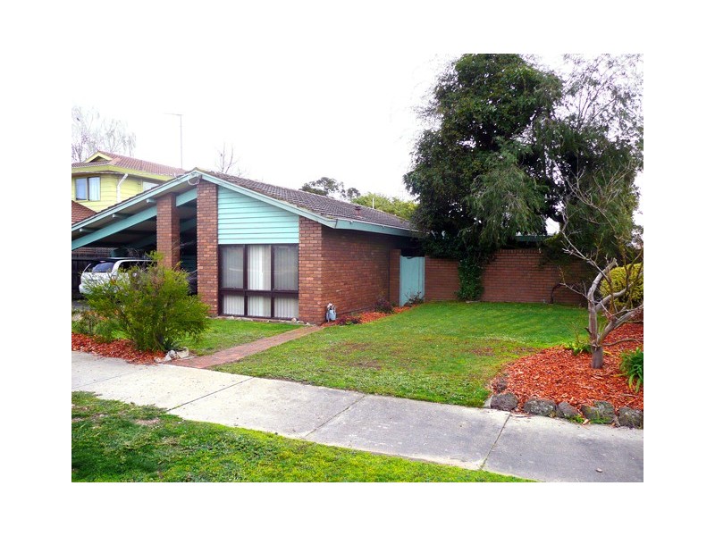 18 CANFIELD CRESCENT, Traralgon VIC 3844