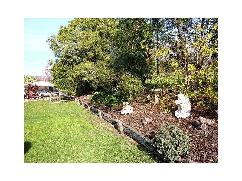 44 TANIA PARADE, Traralgon South VIC 3844