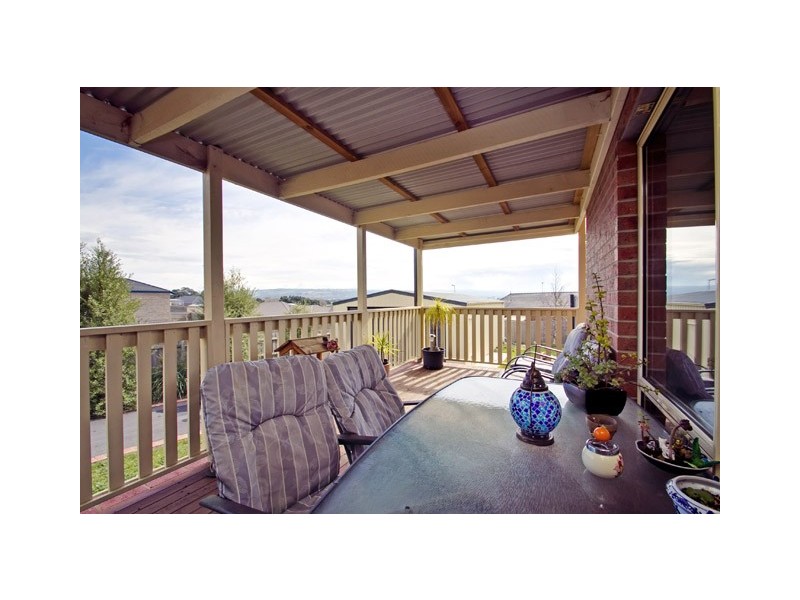 14 WELLINGTON DRIVE, Traralgon VIC 3844