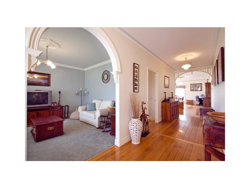 42 LAFAYETTE STREET, Traralgon VIC 3844