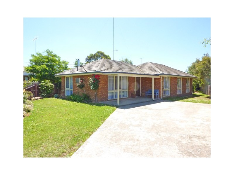 8 KARRI COURT, Traralgon VIC 3844
