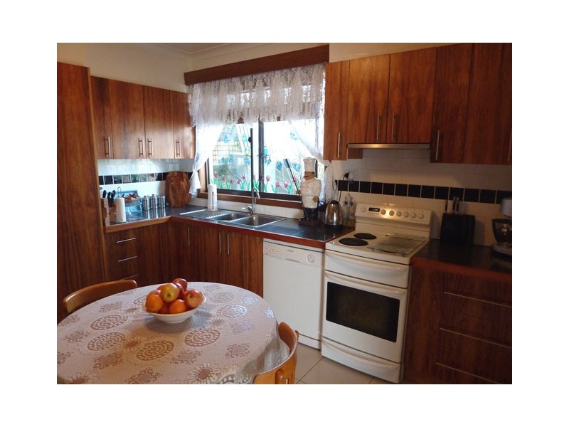 18 GOODING STREET, Yallourn North VIC 3825